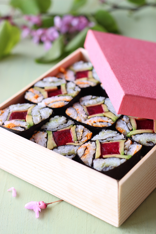 Makis en mosaïque